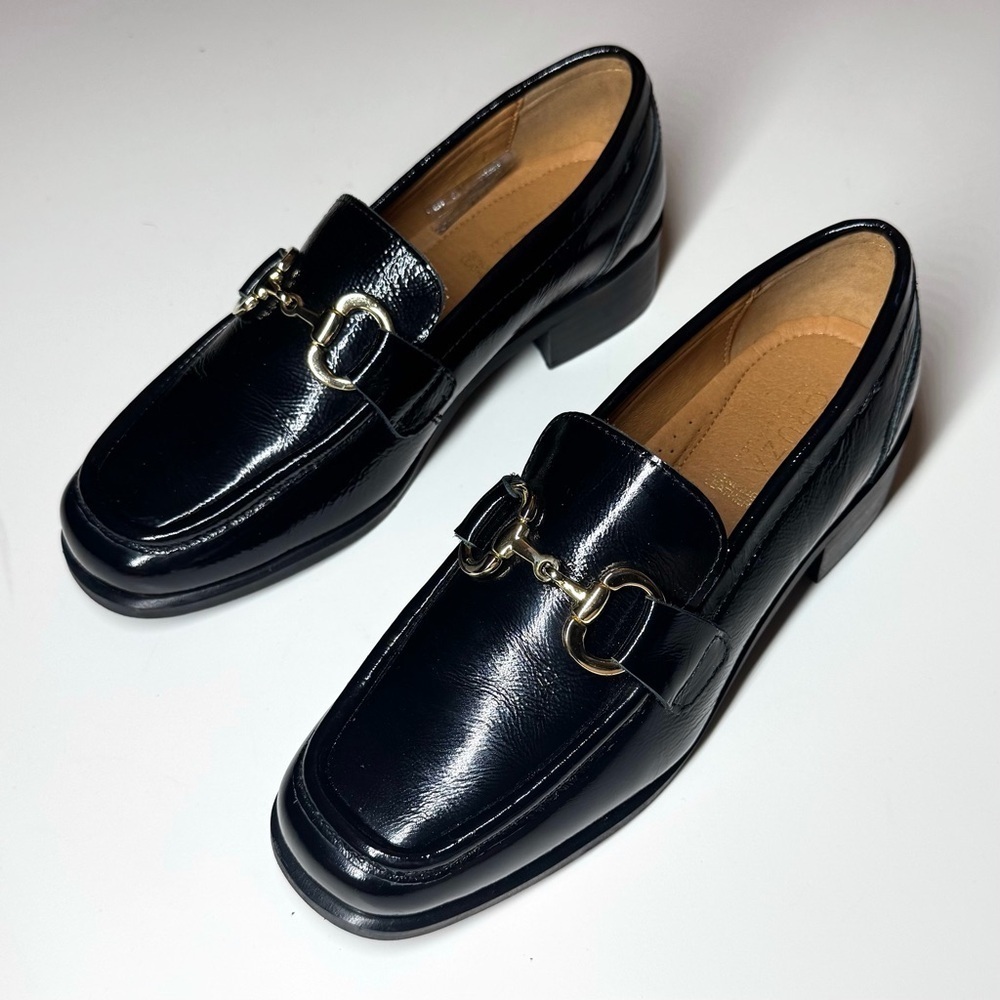 Cruza Women’s Black Leather Gold Ascent Loafers Size - 37